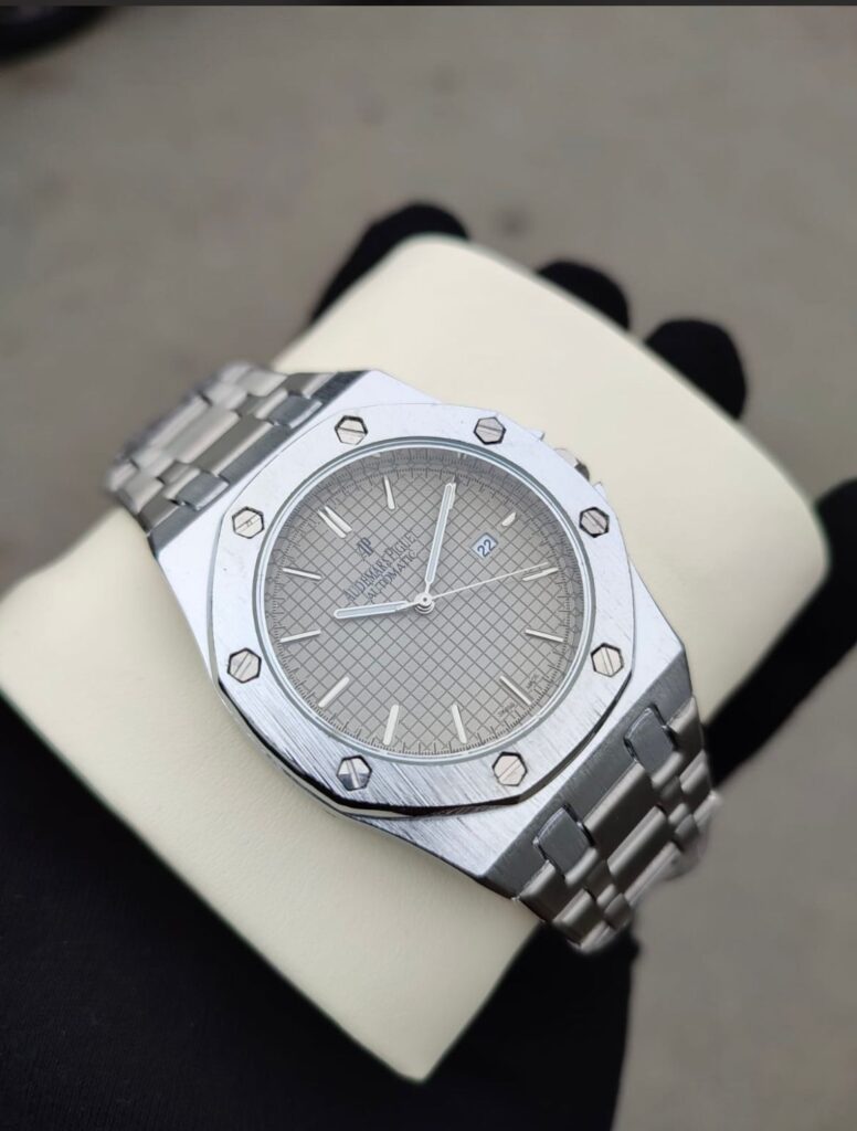 Audemars Piguet Kisi Qol Saati