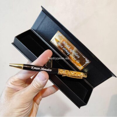 Qelem (Qutu Paket ve Ad Yazili) №x78