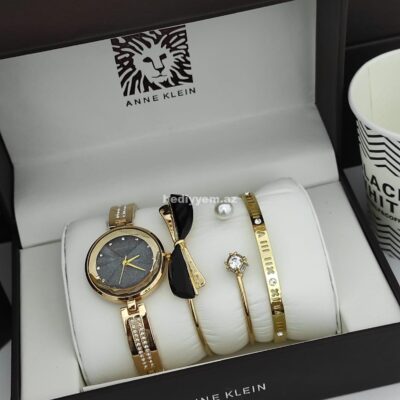 Anne Klein Saat Dest №c025