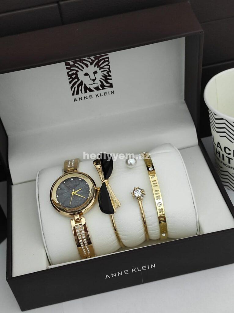 Anne Klein Saat Dest №c025