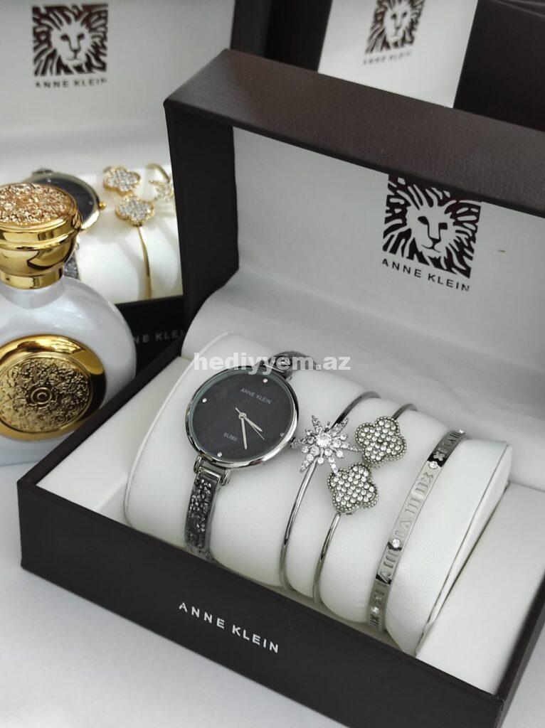 Anne Klein Saat Dest №c024