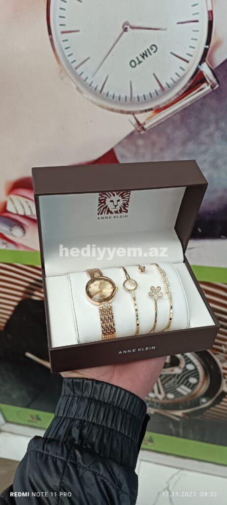 Anne Klein Saat №c019