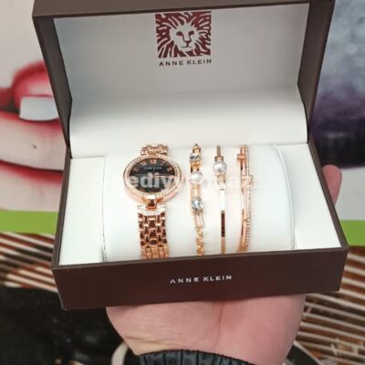Anne Klein Saat №c020