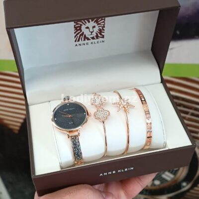 Anne Klein Saat №c016
