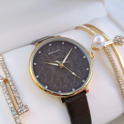 Anne Klein qol saat desti ✅ 0491
