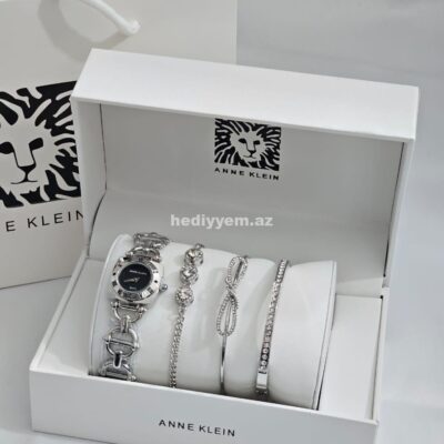 ANNE KLEIN  Saat desti — 30490