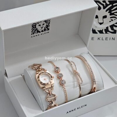 ANNE KLEIN  Saat desti — 30490