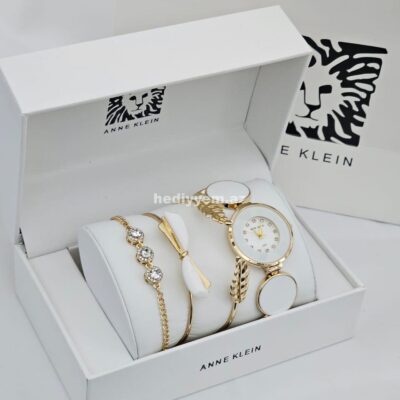 ANNE KLEIN  Saat desti — 30492