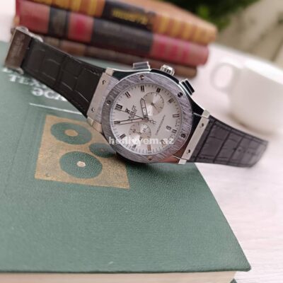 Saat Hublot — 30493