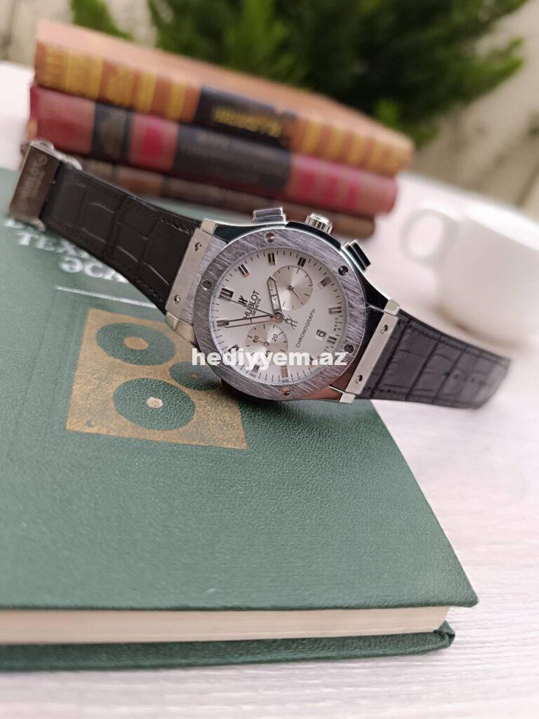 Saat Hublot — 30493