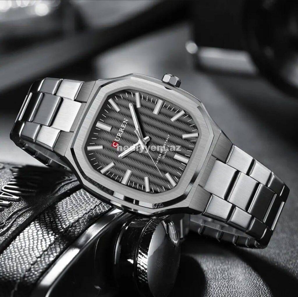 Curren Saat — 304500