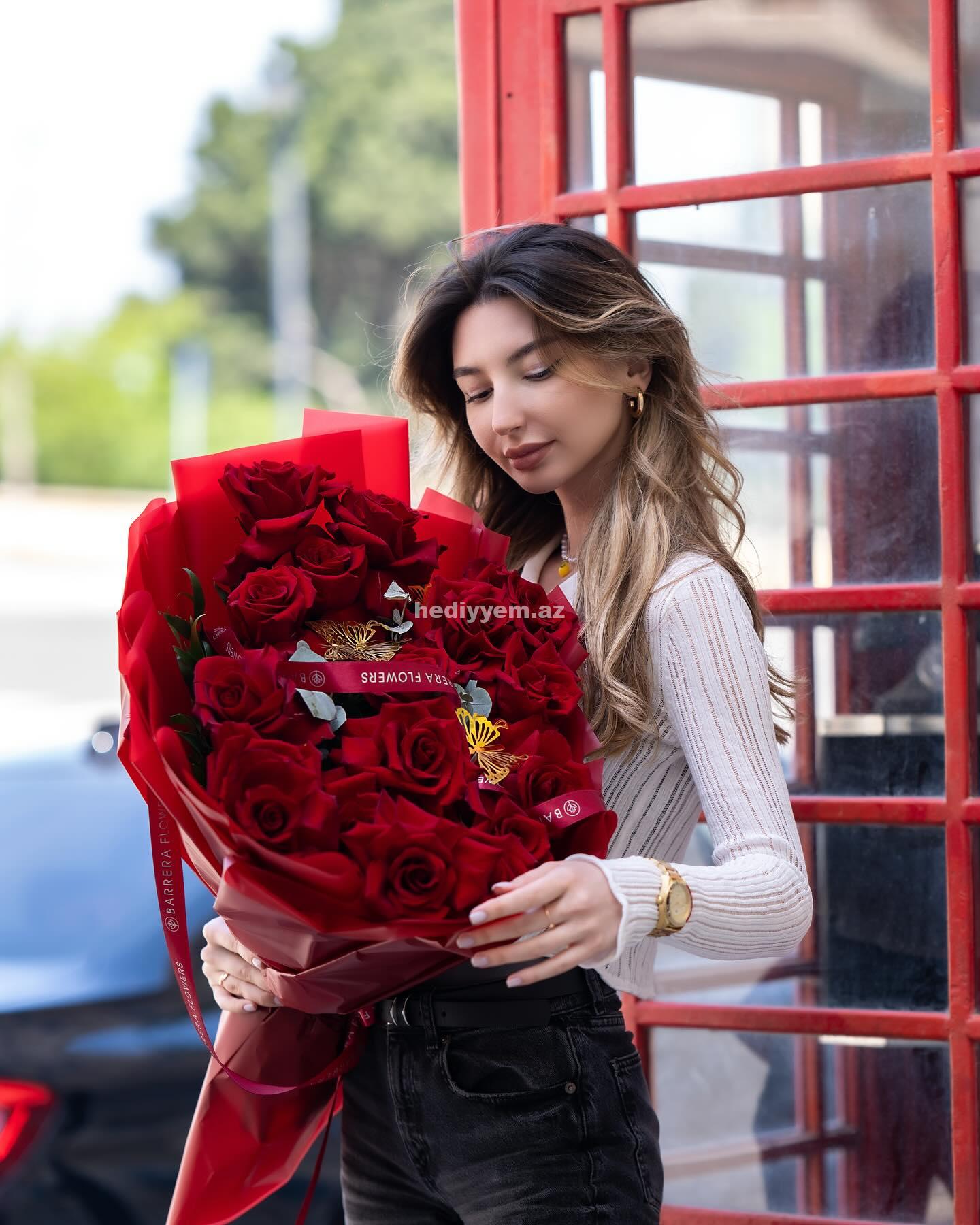 Qırmızı Qızılgül Gül Buketi – (3116)