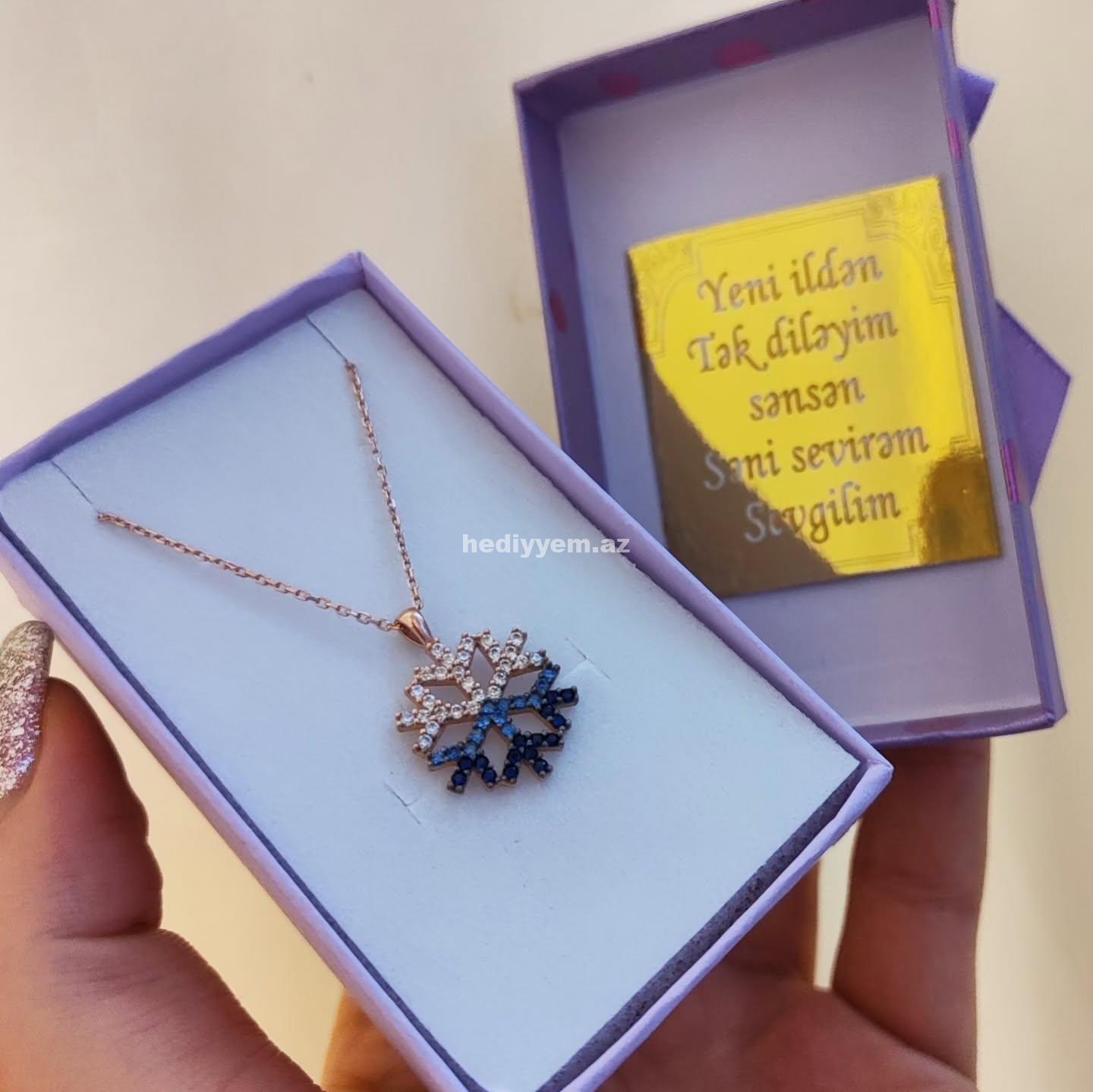 Yeni il hediyyelik (qadın) – (3224)