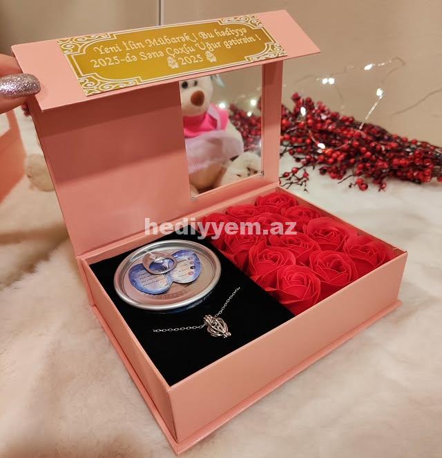 Yeni il hediyyelik (qadın) – (3214)
